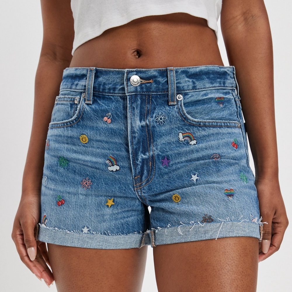 AE Denim 90s Boyfriend Short